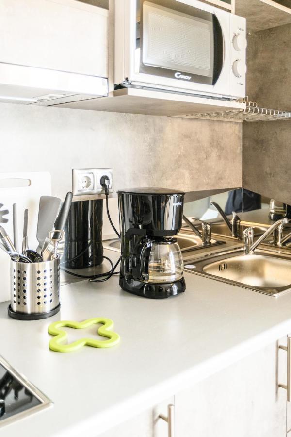 אתונה A15 Pristine & Lux Apartment Near Syntagma Square מראה חיצוני תמונה